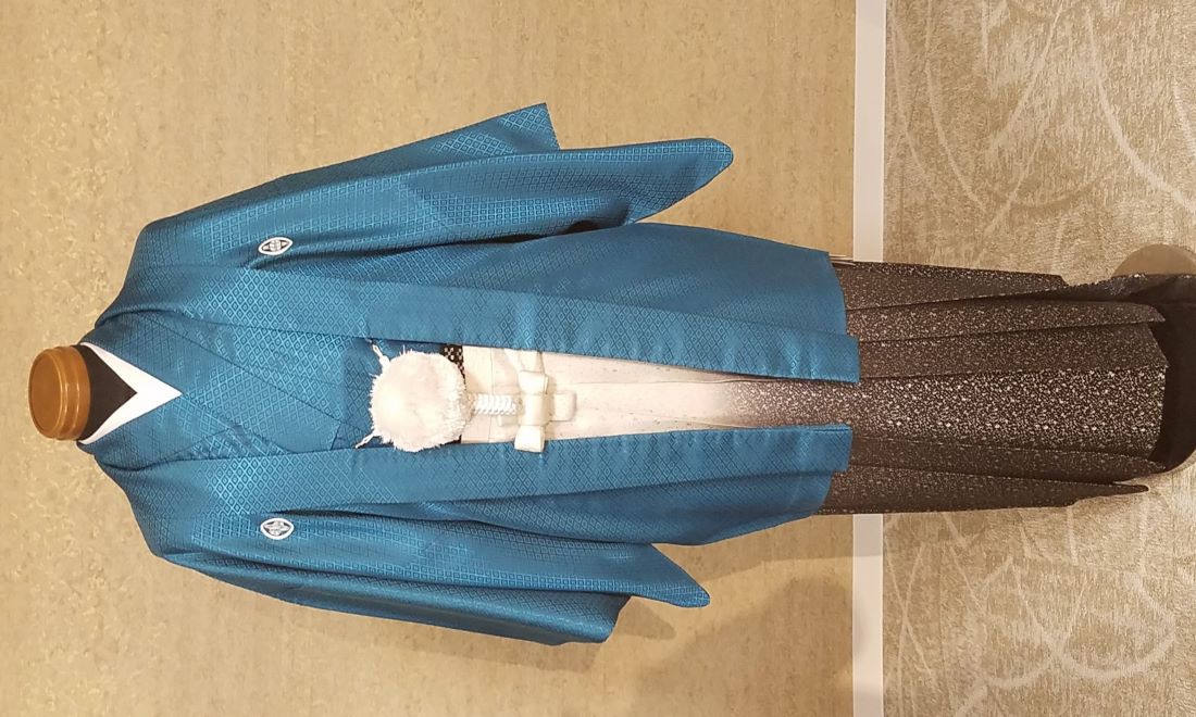 ブルー紋服