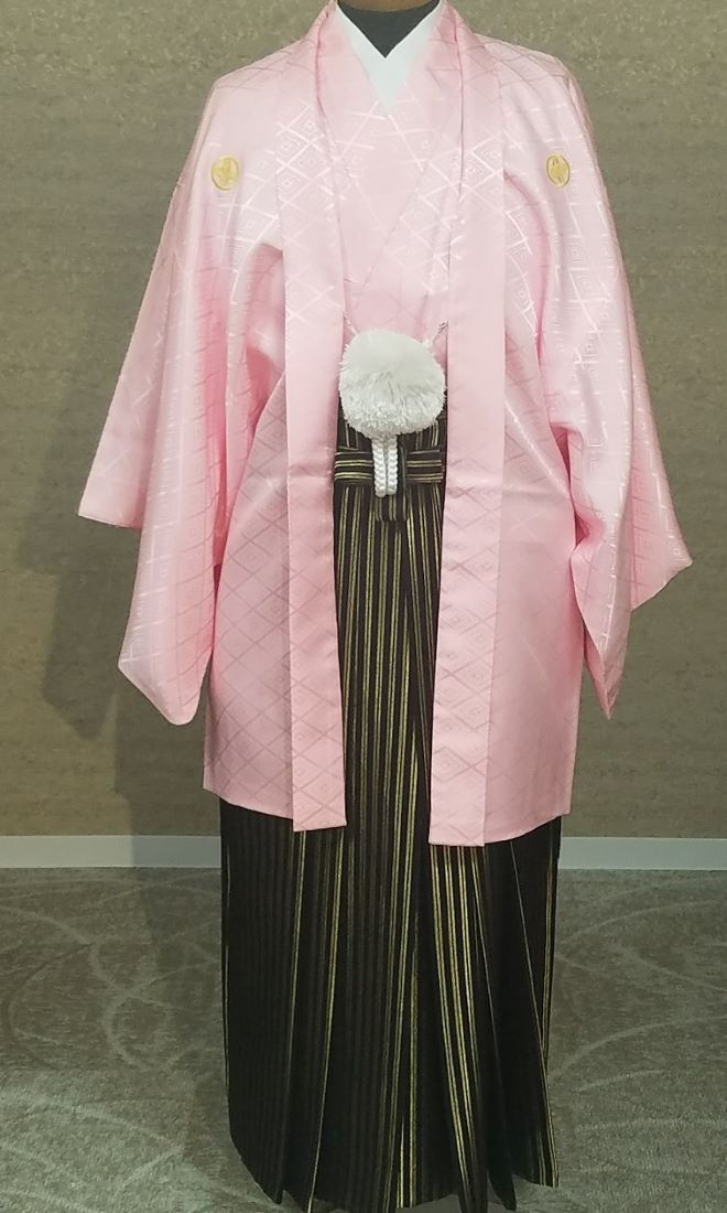 ピンク紋服